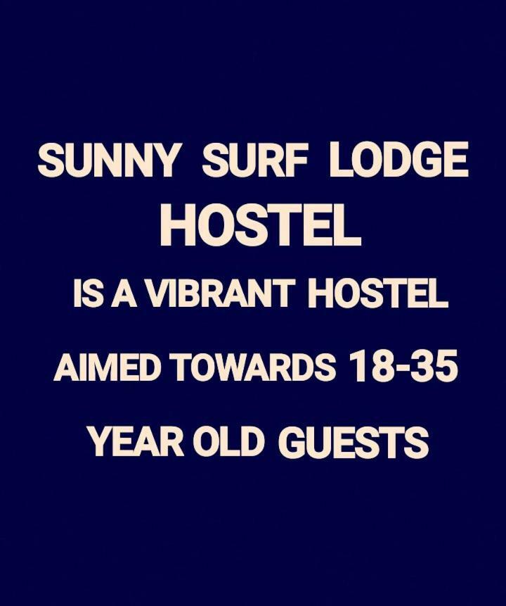 Sunny Surf Lodge Hostel Canggu Eksteriør bilde